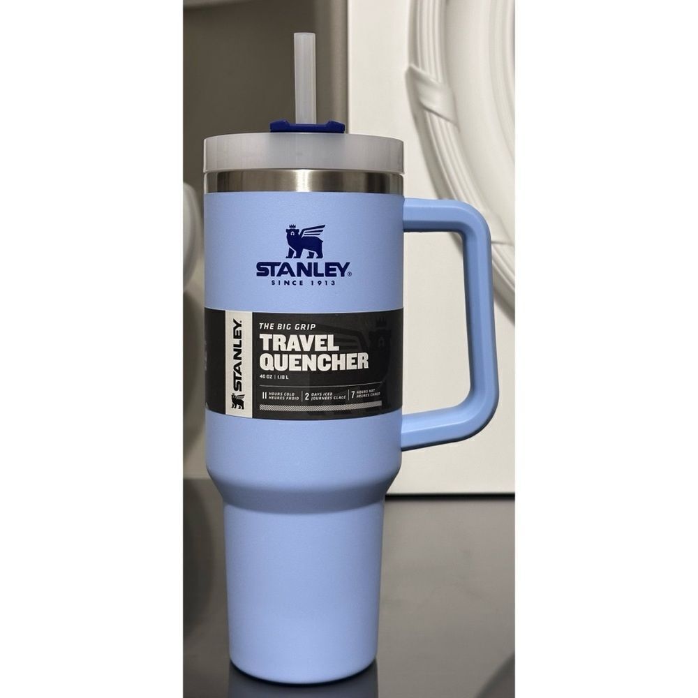 Stanley Adventure Quencher 40oz‎ Tumbler, CORNFLOWER